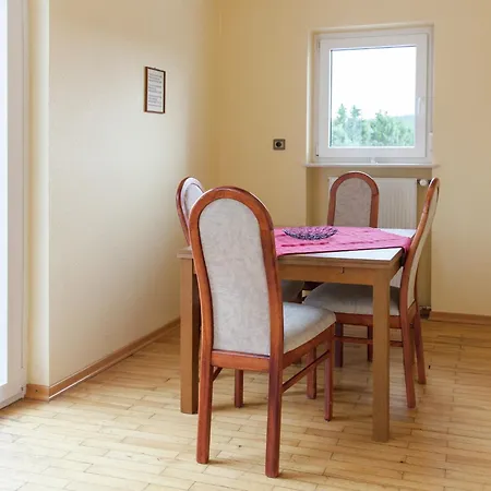 Holiday home Hochwald Familienhaus, Cleaning Included Rascheid