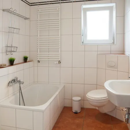 Hochwald Familienhaus, Cleaning Included * Rascheid